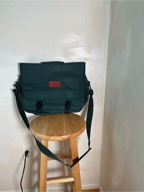Computer/Luggage Men's Dark Green Messenger Bag with Adjustable Strap